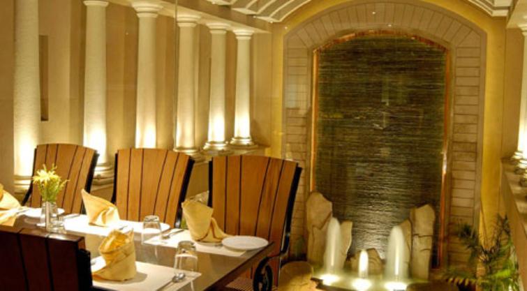 The Imperial Palace Rajkot Exterior photo