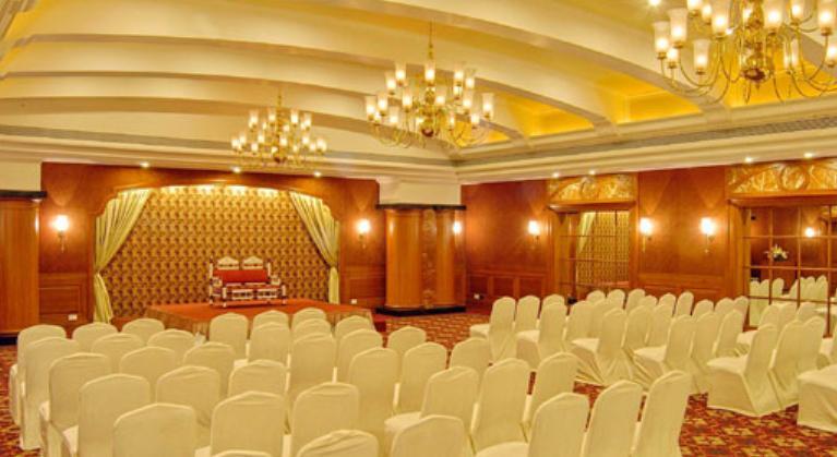 The Imperial Palace Rajkot Exterior photo